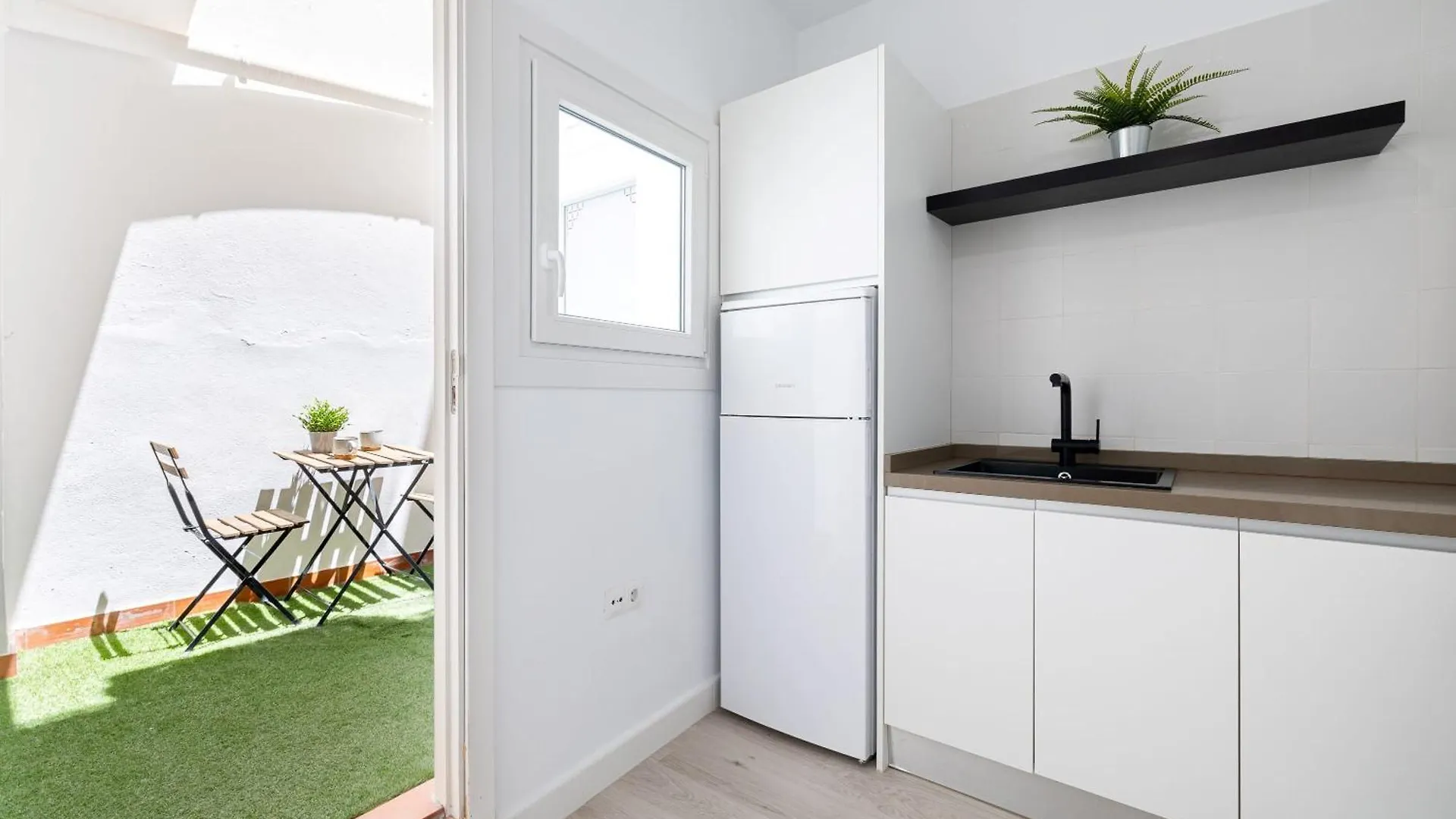 Cozy Apartment In The Heart Of Malaga